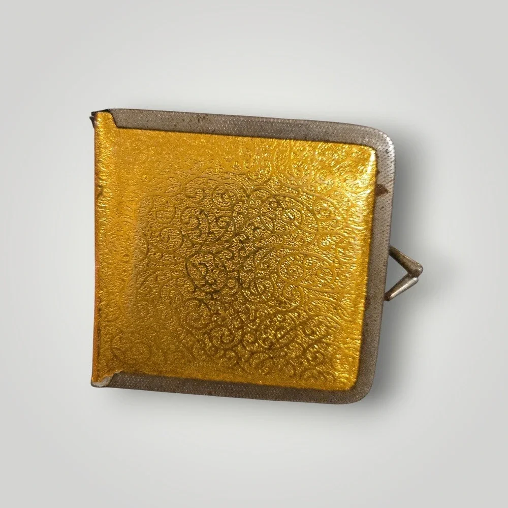 VTG Gold Embossed Folding Compact Double Mirror Wallet Styl 4